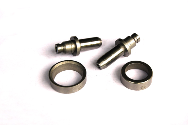 呂田CG125氣門導(dǎo)管、座圈 