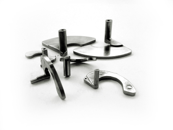 發(fā)動(dòng)機(jī)零件